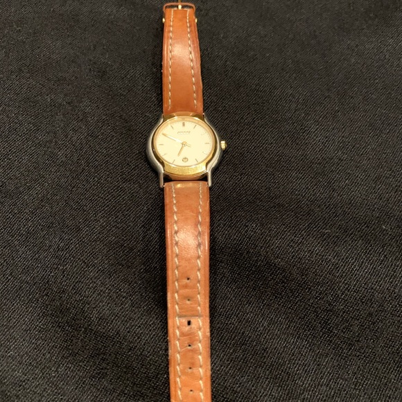 Gucci Watch - Picture 3 of 4